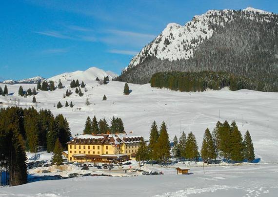 Hotel Vezzena Malga Postesina Exteriér fotografie